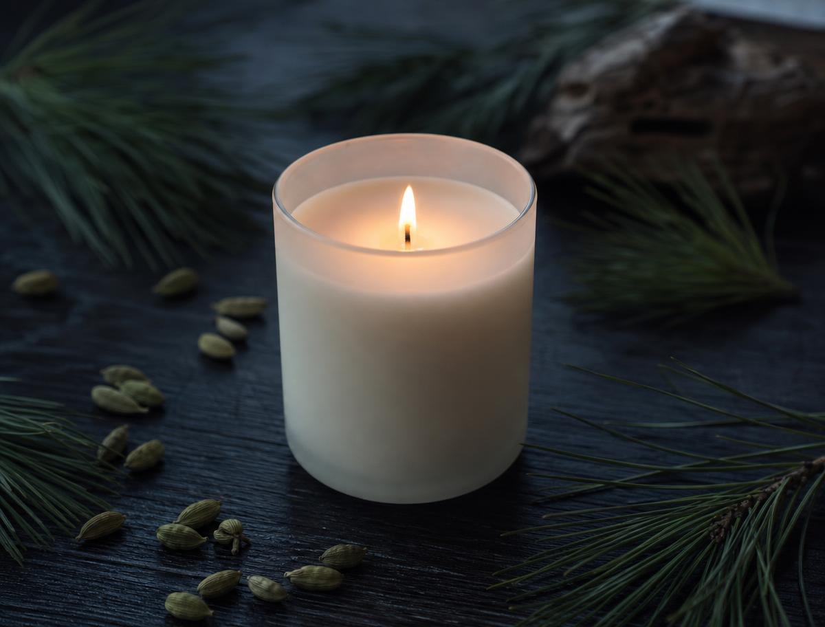 Snow Pine & Cardamom (winter)